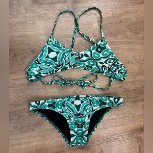 Jolyn Green Abstract Top and Bottom Set